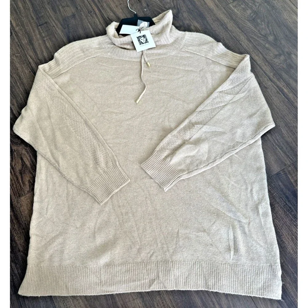 Anne Klein luxuriously soft